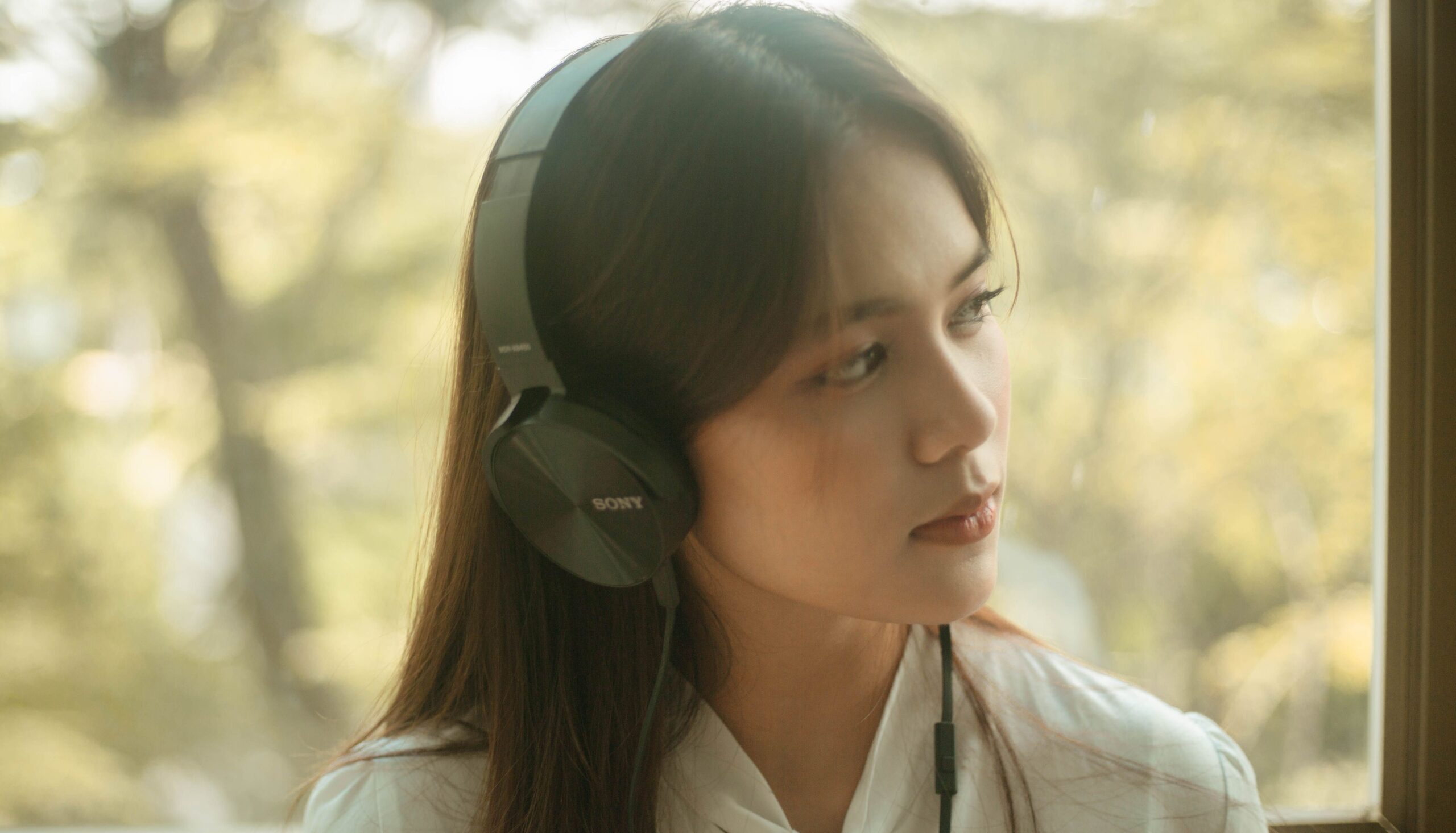 Sony WH-1000XM6 review noise cancelling headphones